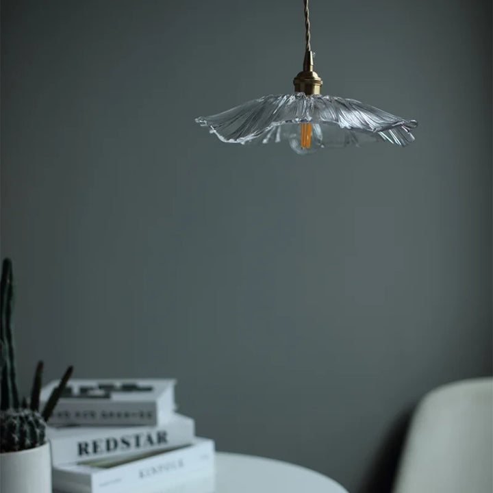 FloraGlimmer - Modern Flower-Shaped Pendant Lamp | Glass Design | LED Lighting for Living Room and Dining Room | Bowlift