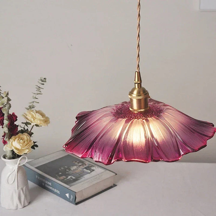 FloraGlimmer - Modern Flower-Shaped Pendant Lamp | Glass Design | LED Lighting for Living Room and Dining Room | Bowlift