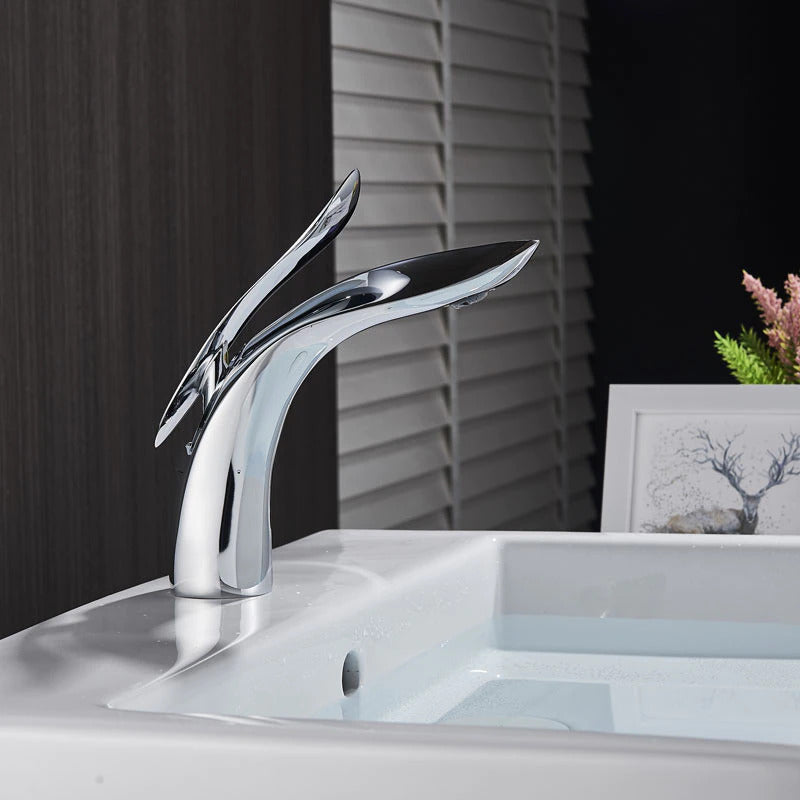 BowLift | Modern Luxury Bathroom Faucet for a Stylish Bathroom