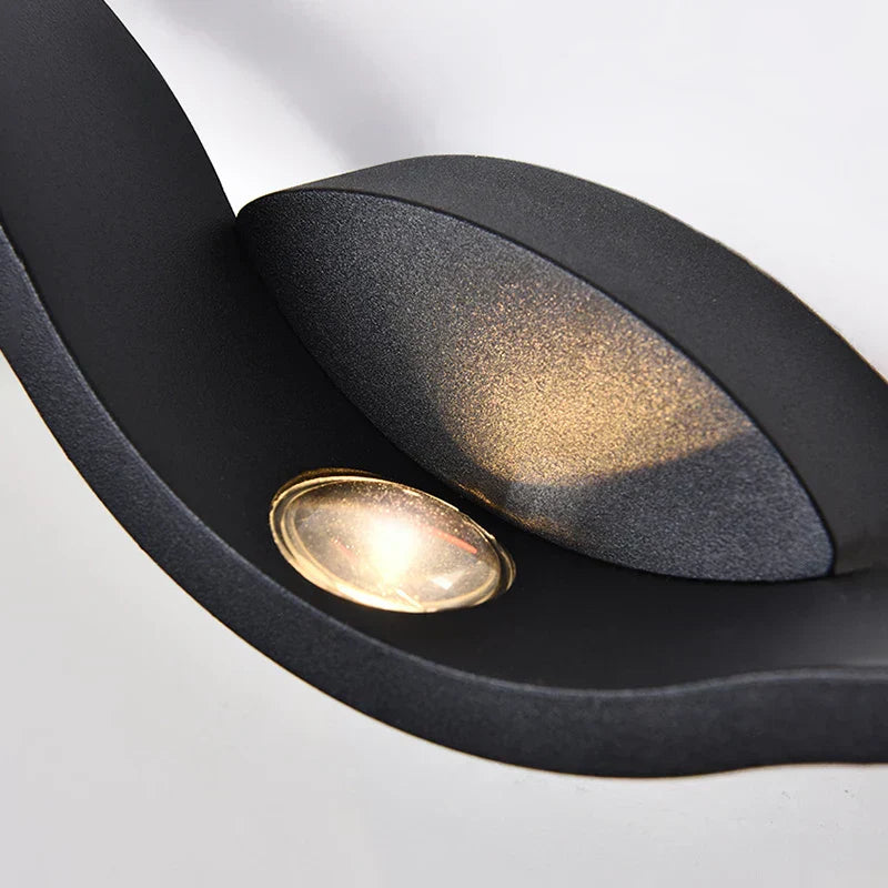 BowLift | Designer Wall Lamp with LED Technology