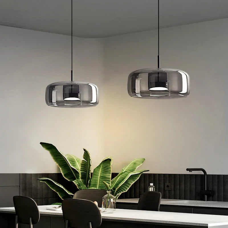 BowLift | Designer hanging lamp made of glass