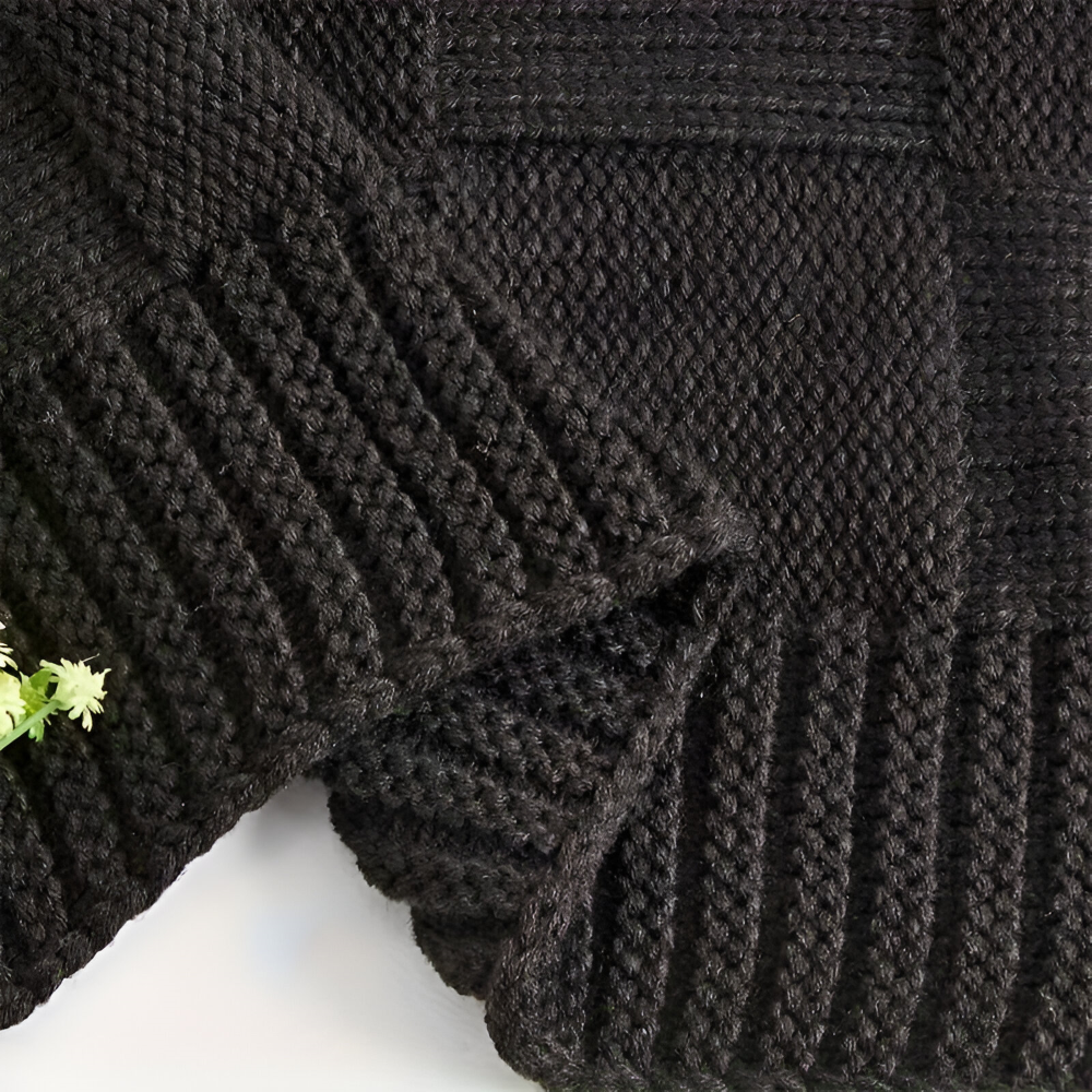 BowLift | Loomvera Plaid | Knitted Blanket Black-White | Soft & Skin-friendly | For All Seasons