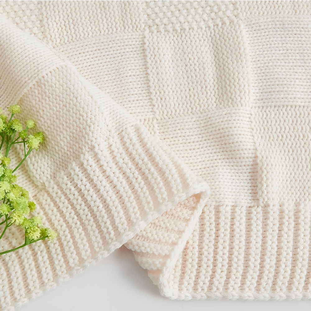BowLift | Loomvera Plaid | Knitted Blanket Black-White | Soft & Skin-friendly | For All Seasons