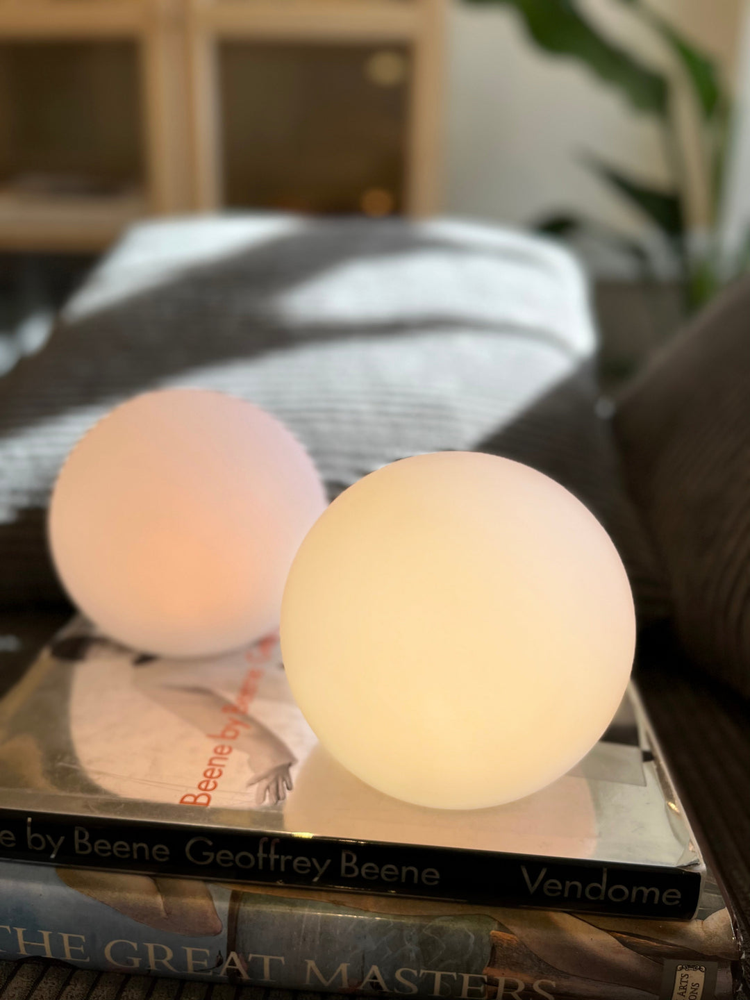 BowLift | LED Wireless Table Lamp - Rechargeable Modern Light Fixture for Home, Office, and Nightstand Use