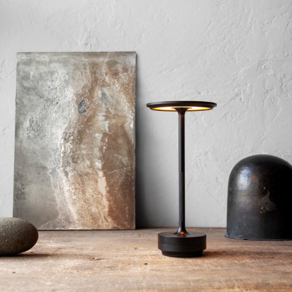 BowLift | Portable Cordless Table Lamp | Dimmable, Rechargeable & Ideal for Indoor and Outdoor Use