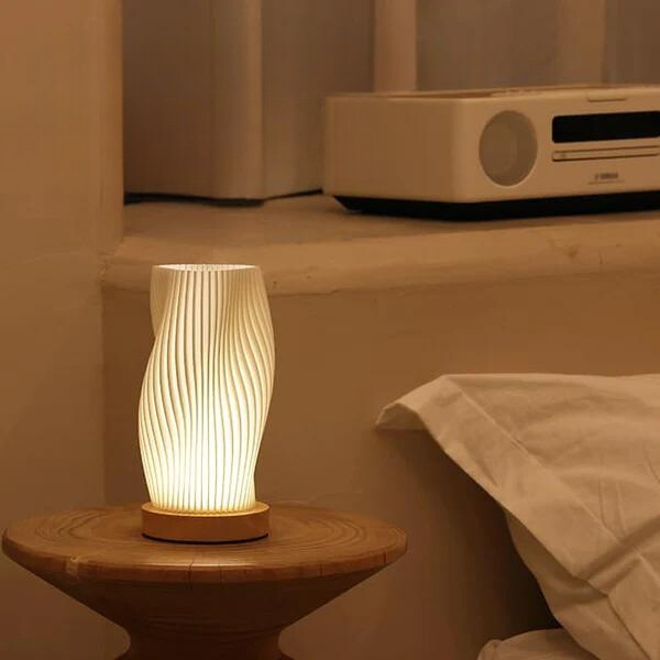 Wave-Shaped Ambient Lamp - Sofia | Bowlift