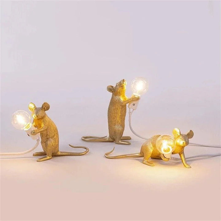BowLift | Curious Explorer | Playful Table Lamp Mouse Design