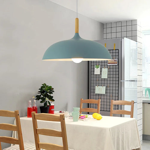 Modern Scandinavian LED pendant light – Pendant light made of oak for living room, kitchen, and dining room | Bowlift