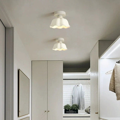 BowLift | GleamSphere - Elegant chandeliers made of ceramic and glass
