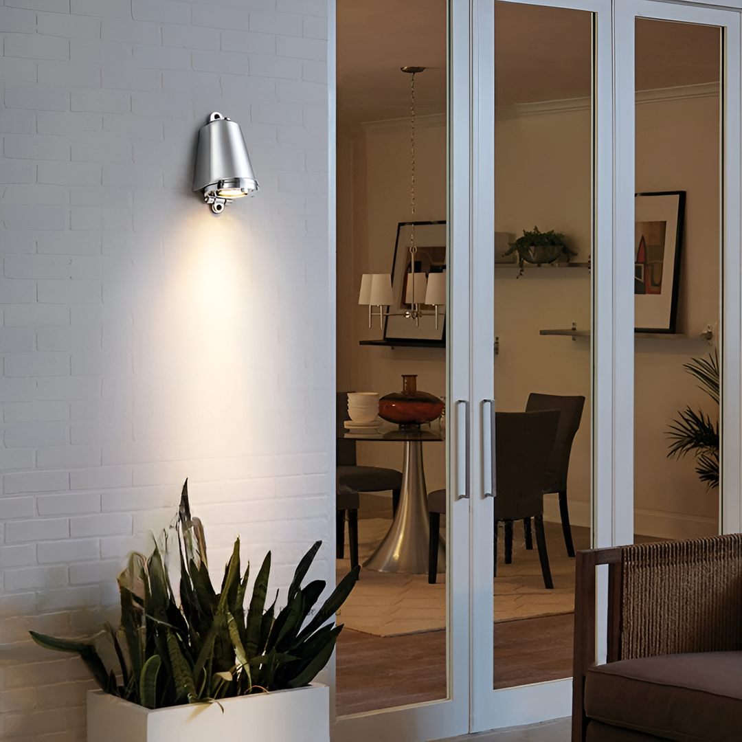 BowLift | Minimalistic LED Outdoor Wall Lamp