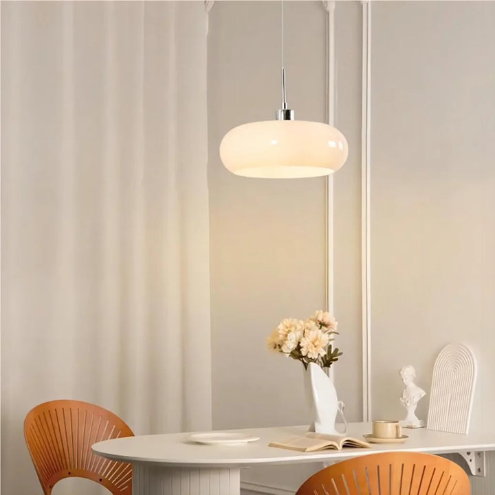 BowLift | Scandinavian simplicity in a glass edition