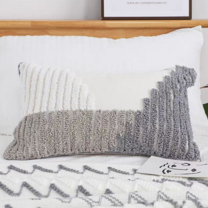 BowLift | Nuvia Gray White Cushion Cover