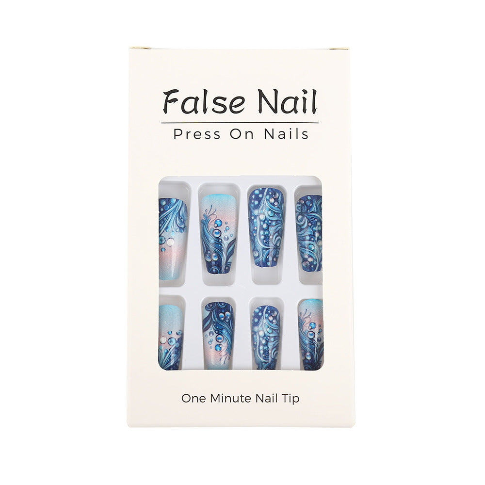 Artificial nails in elegant water design Bowlift