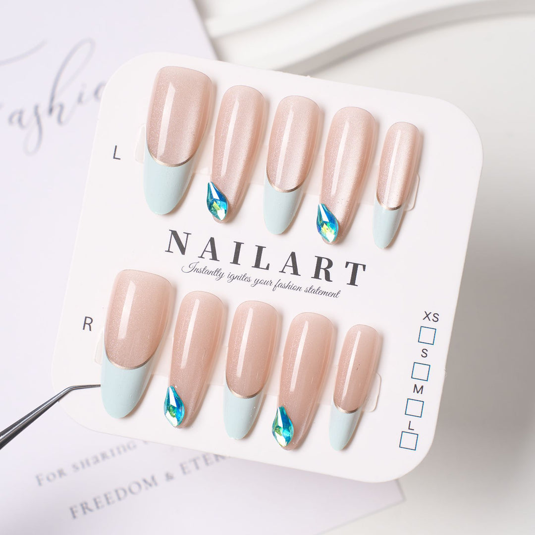 Decorative 3D Butterfly Press-On Nails Bowlift