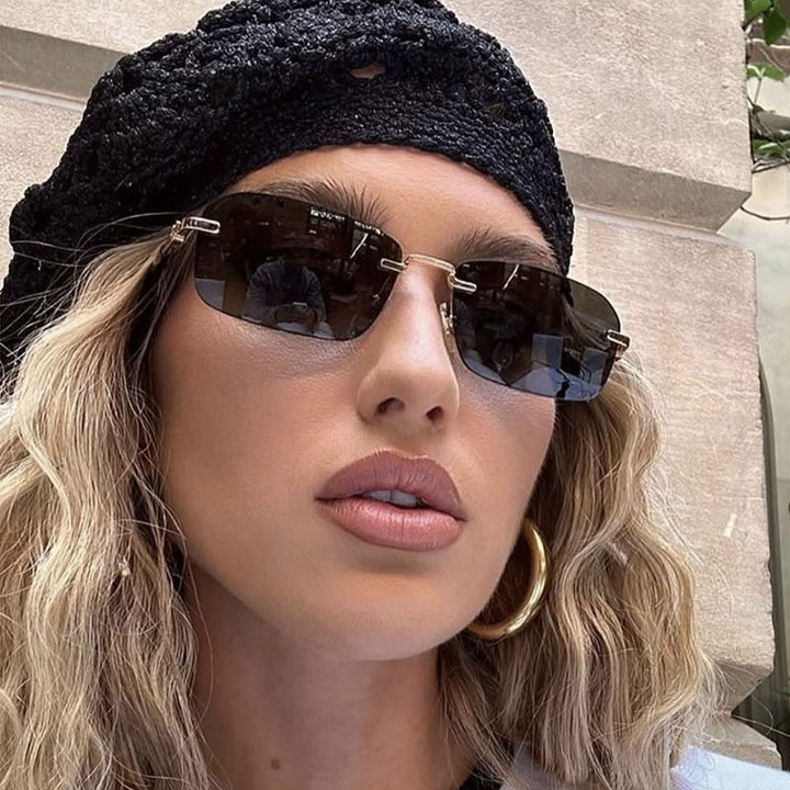 Women's sunglasses with elegant metal frame and stylish wood details Bowlift