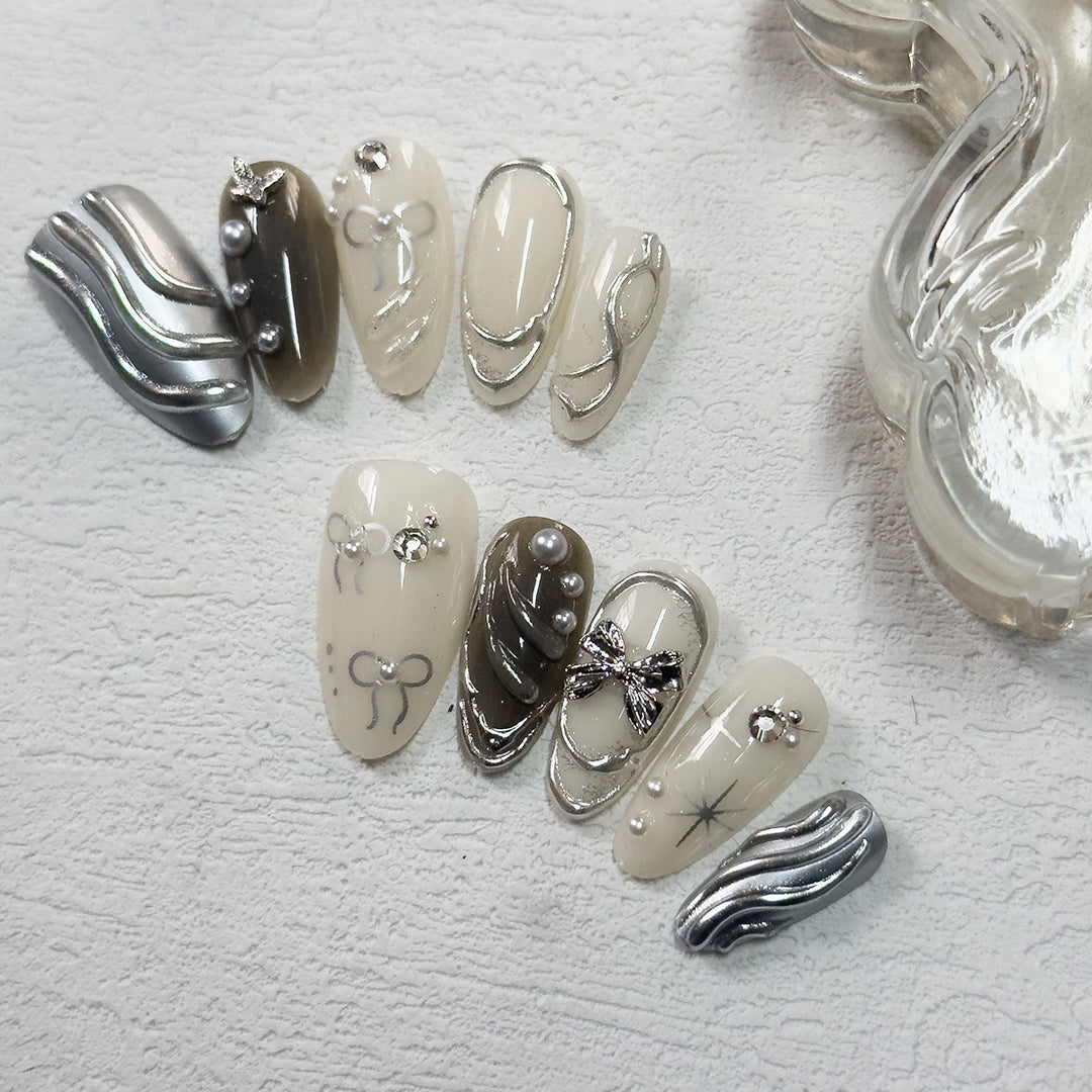 Decorative Nail Tips Bowlift