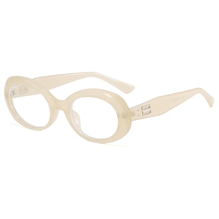 Women Retro-inspired Sunglasses with Wide Frame Bowlift