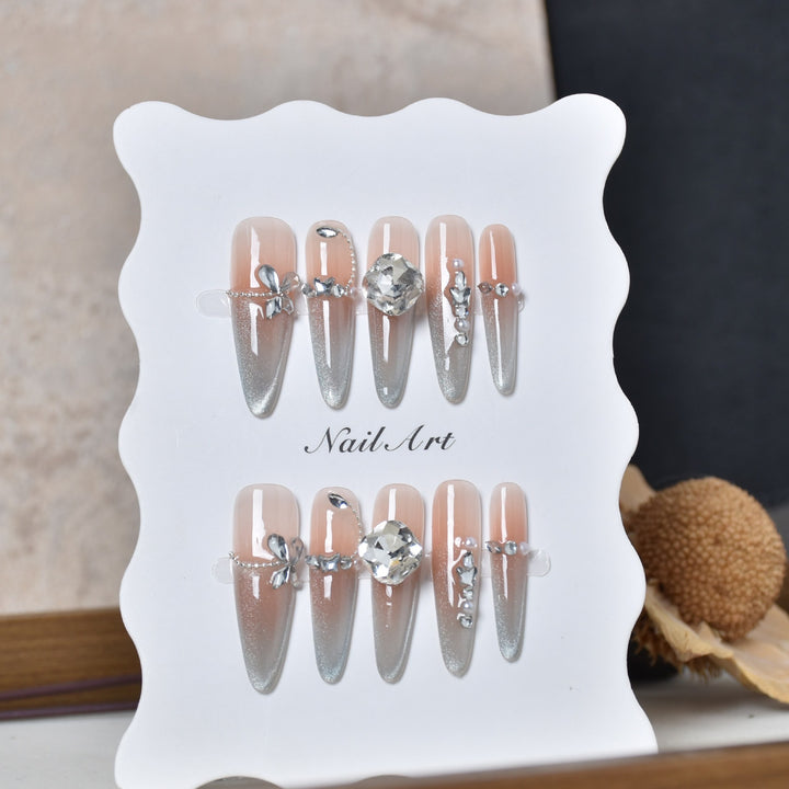 Decorative Crystal-Embellished Long Stiletto Press-On Nails Bowlift