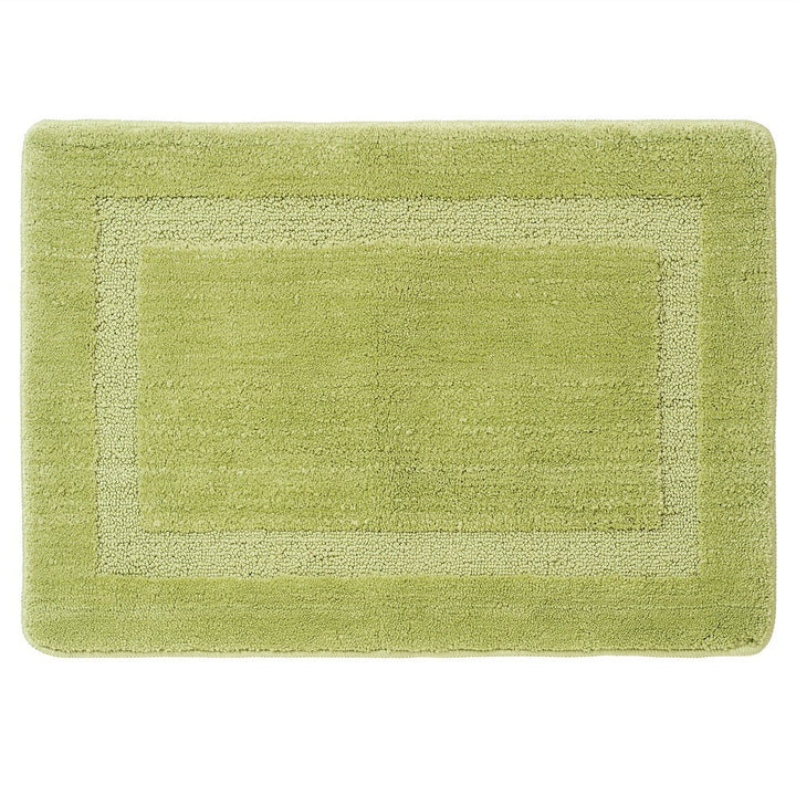 Plush Bath Mat Bowlift