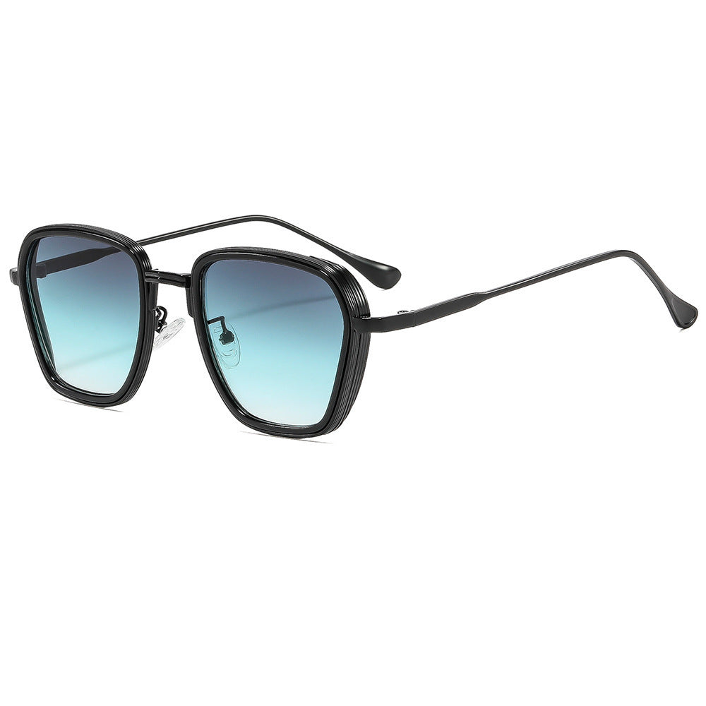 Women's designer sunglasses in modern square frame Bowlift