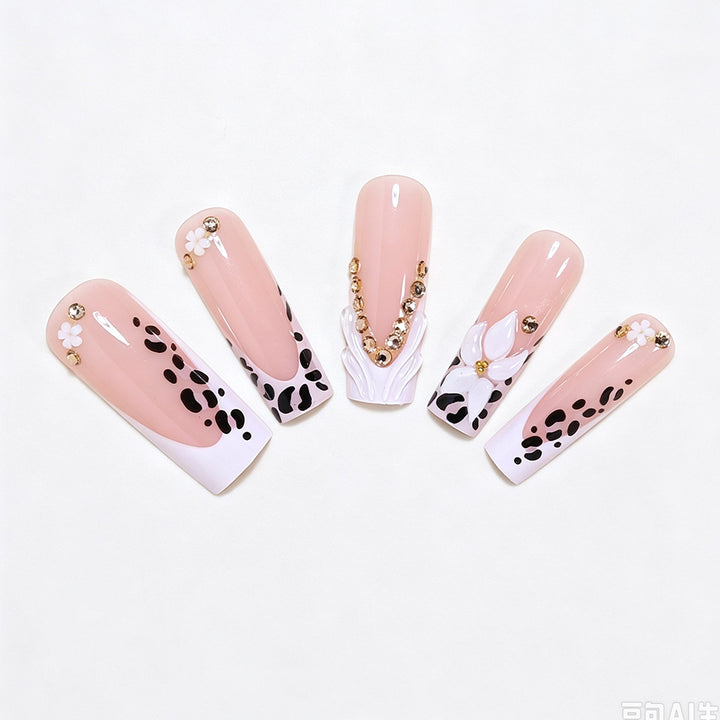 Artistic Nail Art Tips Bowlift