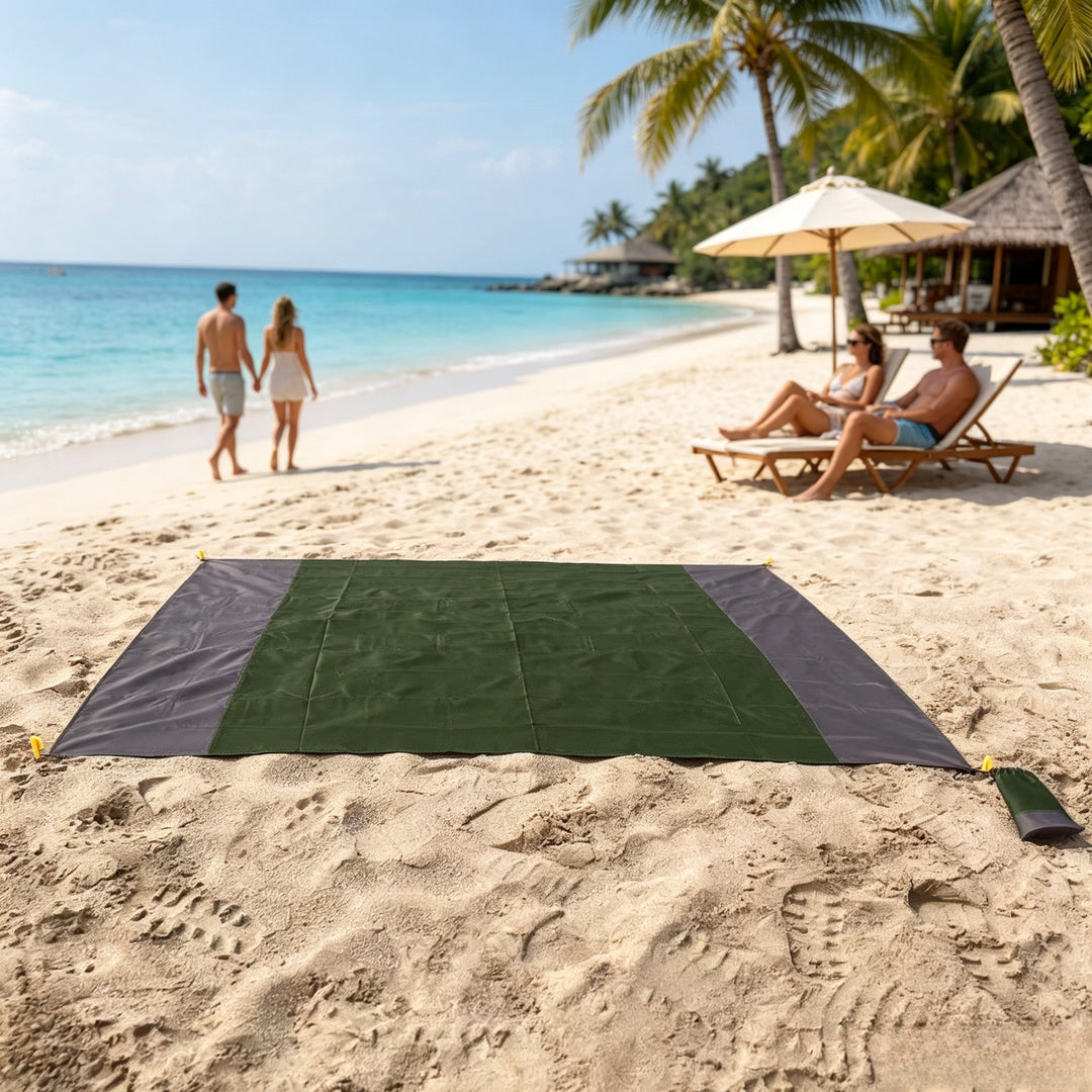 UV-Resistant Beach Blanket Bowlift