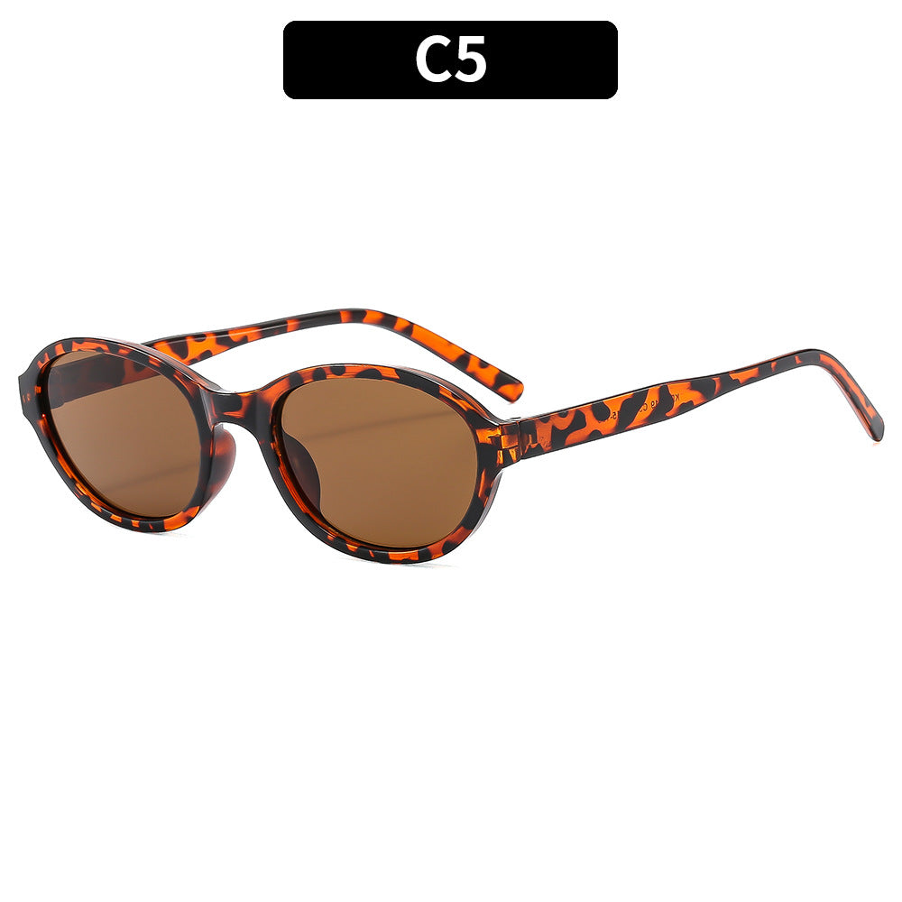 Retro-Inspired Oval Sunglasses