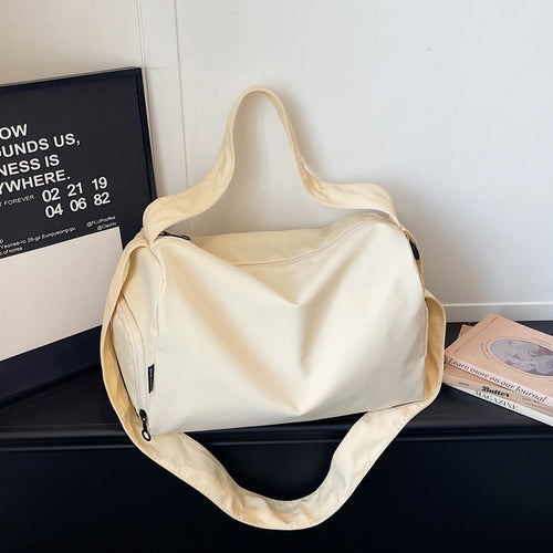 Spacious Utility Gym Bag Bowlift