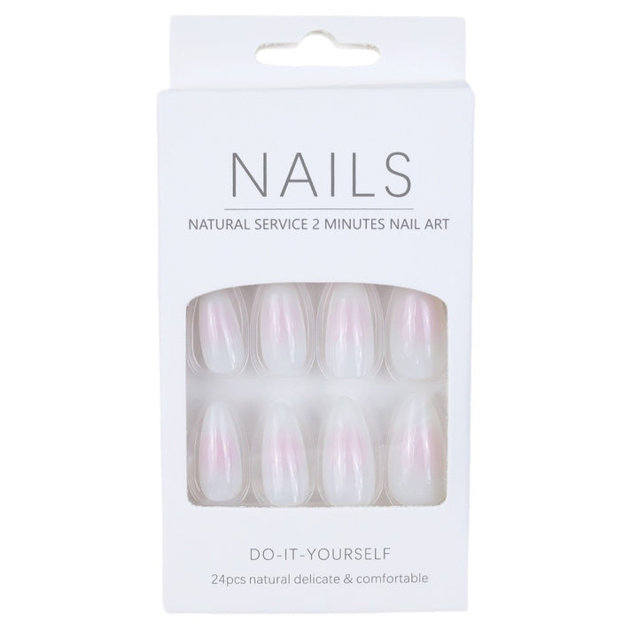 Artificial Nails in Elegant French Style Bowlift