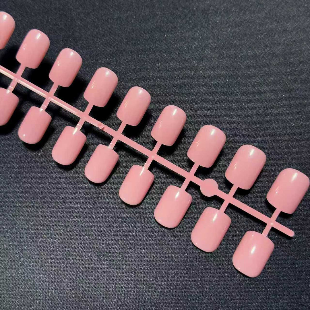 Elegant Press-On Nail Extensions Bowlift
