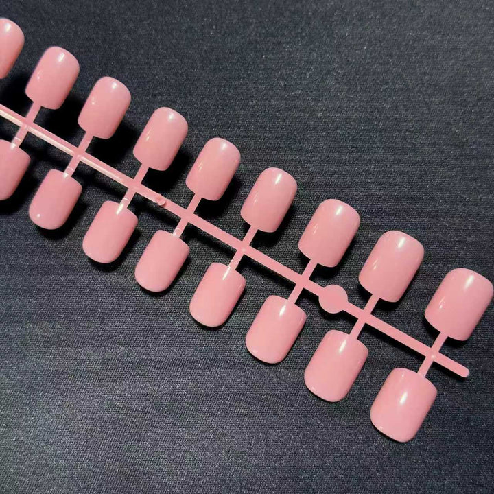 Elegant Press-On Nail Extensions Bowlift