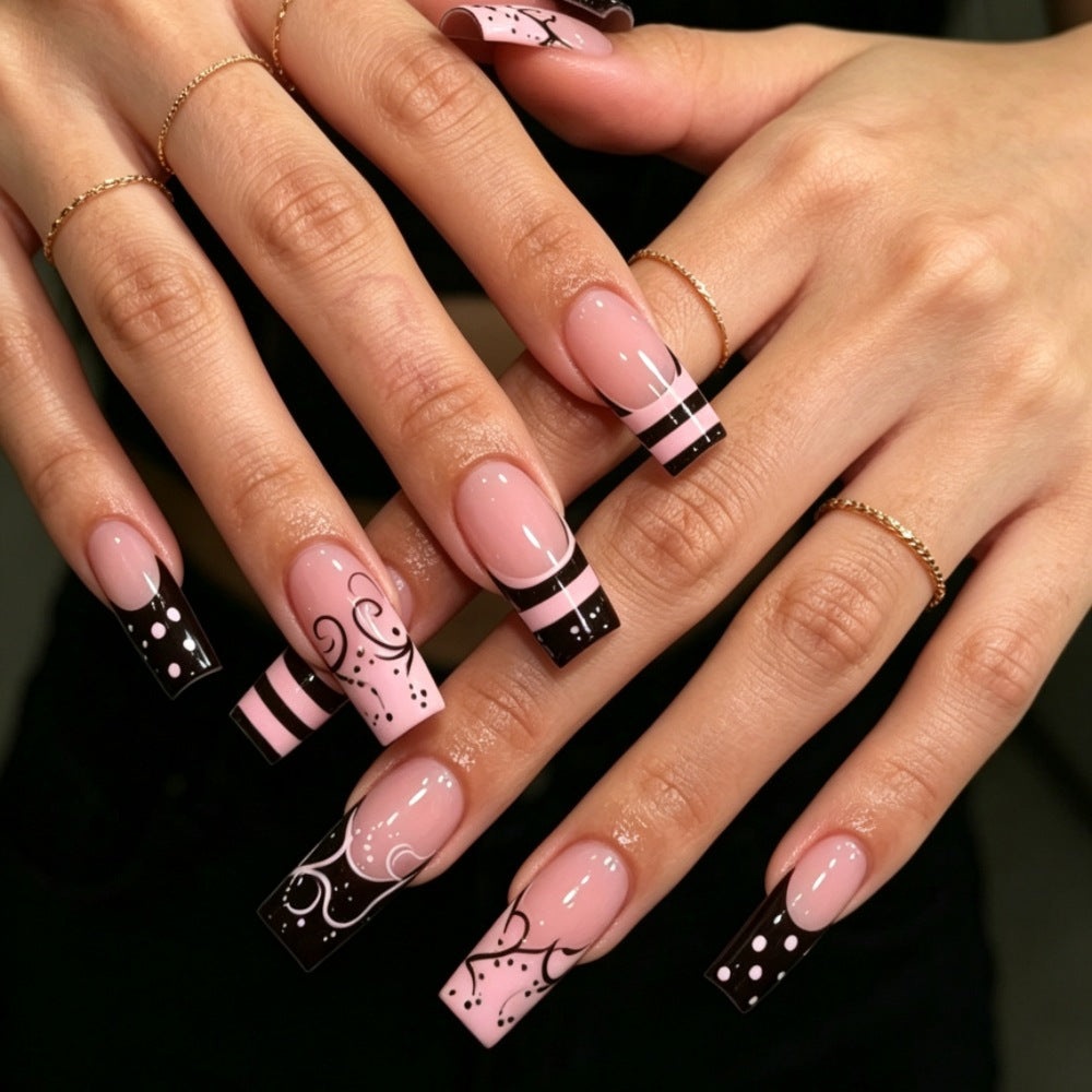 Artificial nails with elegant designer print Bowlift