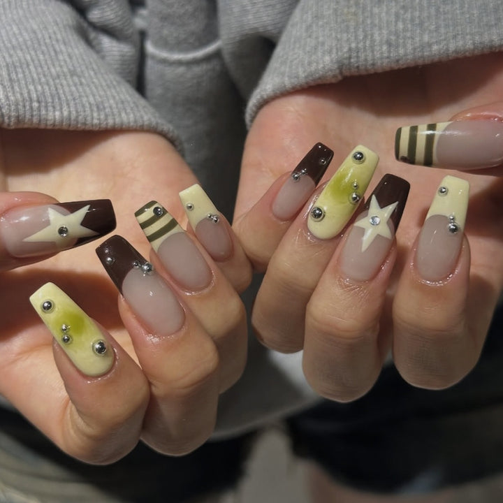 Elegant Artificial Nails with Decoration Bowlift