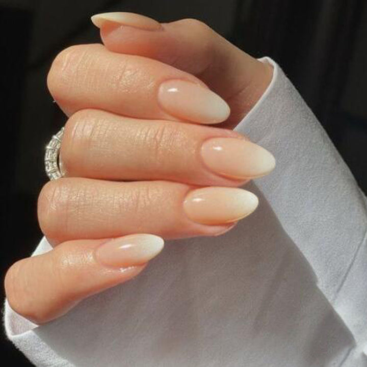 Elegant Almond-Shaped Press-On Nail Set Bowlift