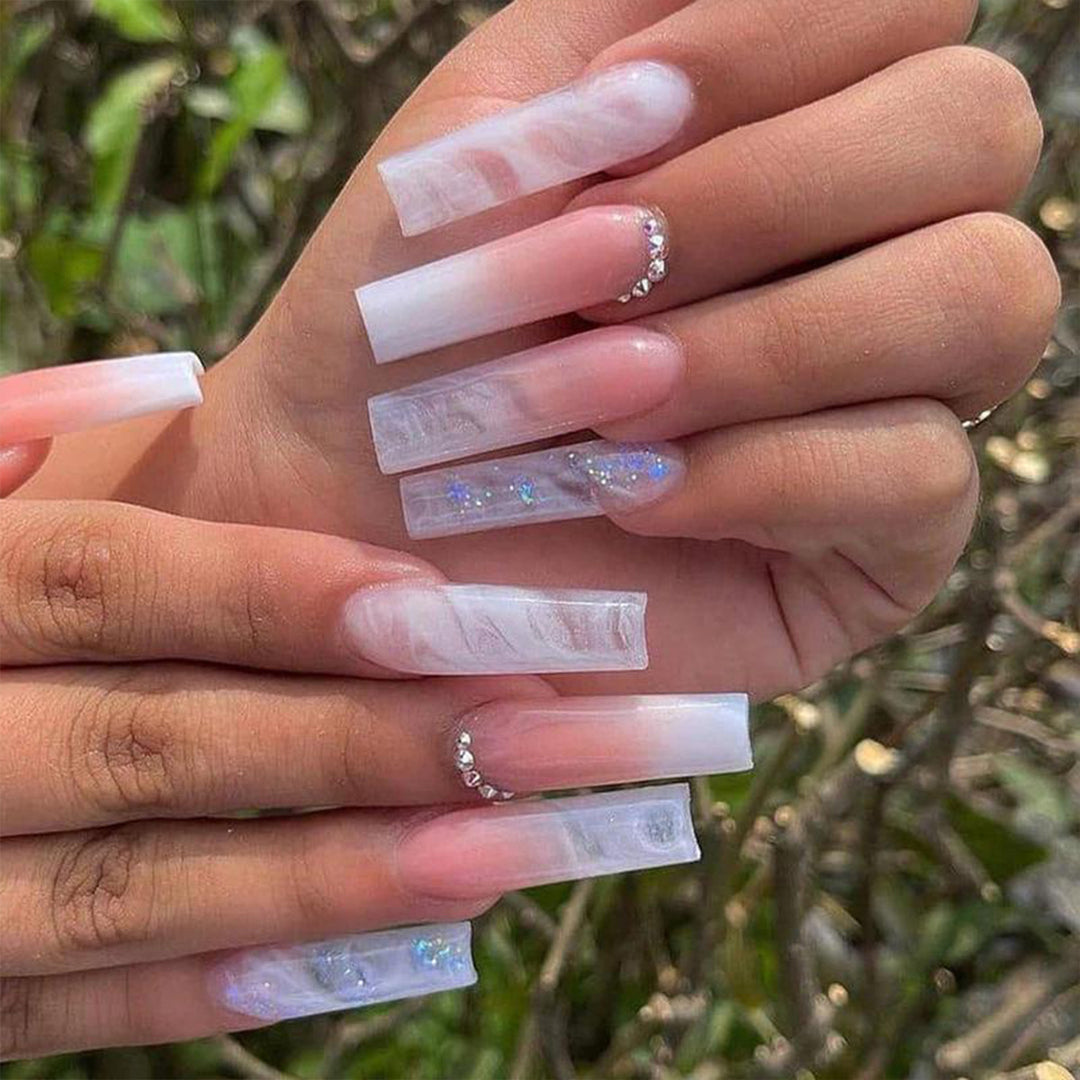 Elegant Crystal-Embellished Press-On Nail Design Bowlift