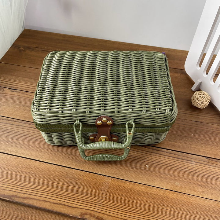 Ladies Rattan Handbag Bowlift