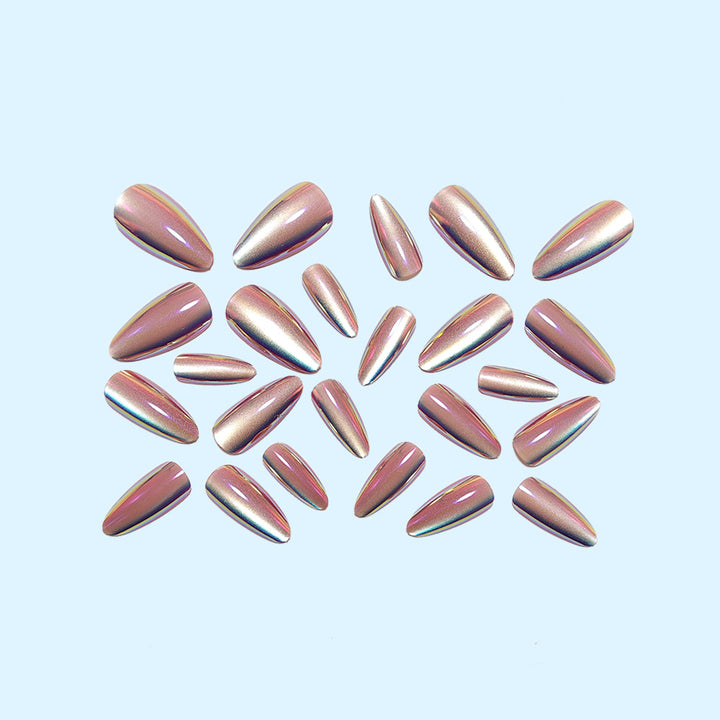 High-gloss artificial nails with elegant gradient Bowlift