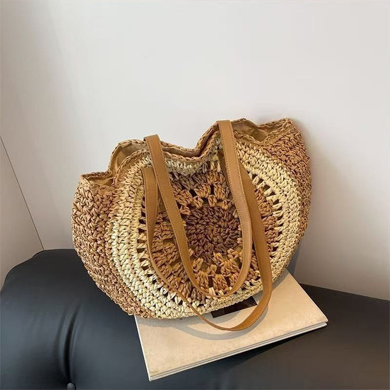 Handcrafted Natural Fiber Bag Bowlift