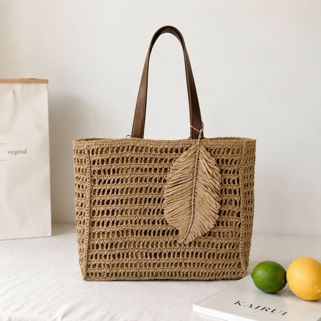 Handcrafted Beach Bag Made from Natural Materials Bowlift