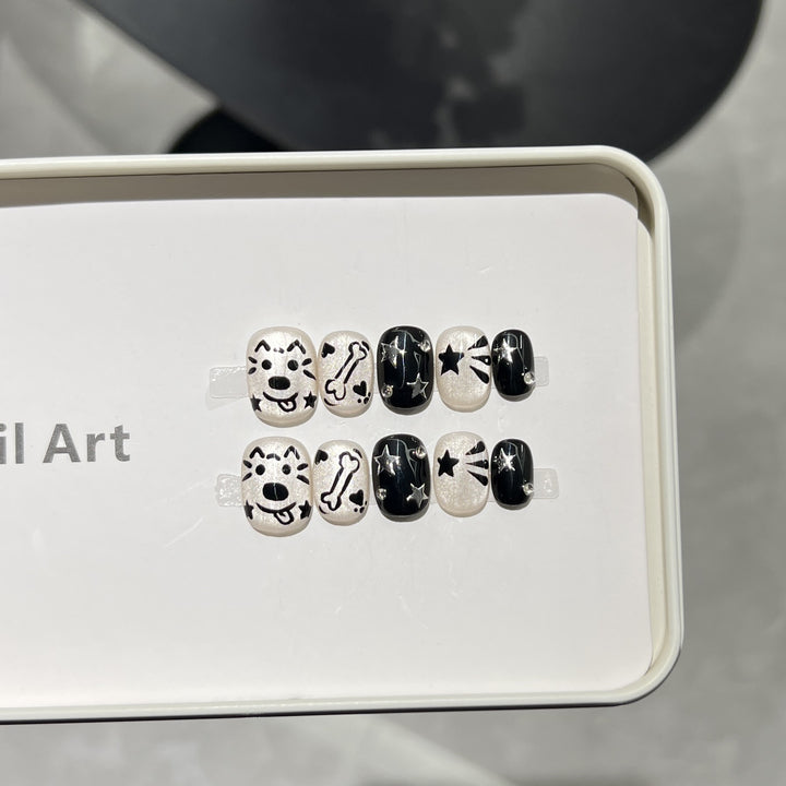 Playful Themed Press-On Nail Set Bowlift