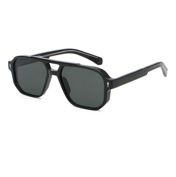 Women's fashionable sunglasses in urban design with polarized lenses Bowlift