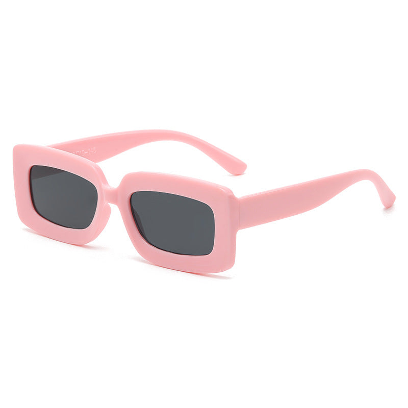 Women trendy square sunglasses with elegant plastic frame Bowlift
