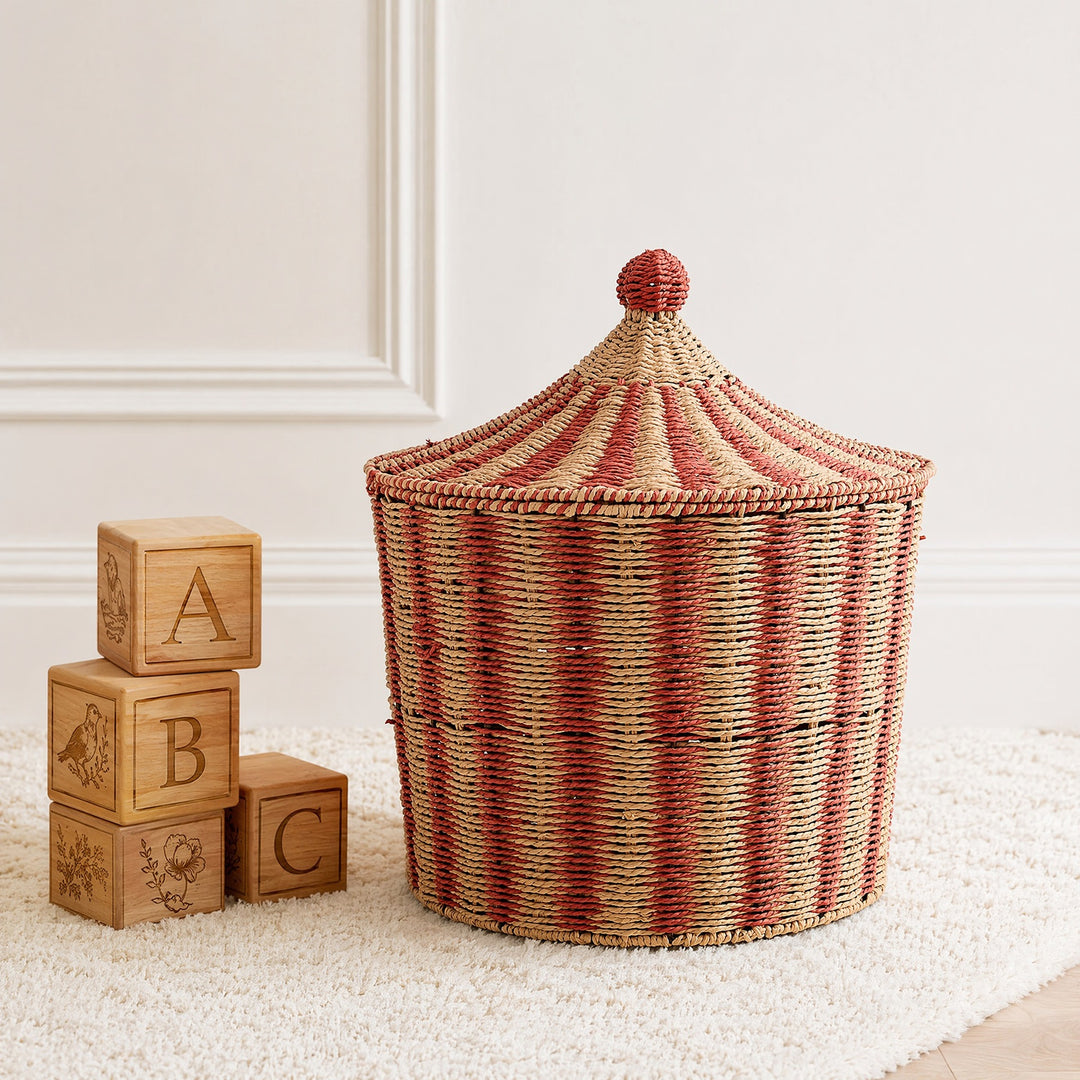 Decorative and practical storage basket Bowlift