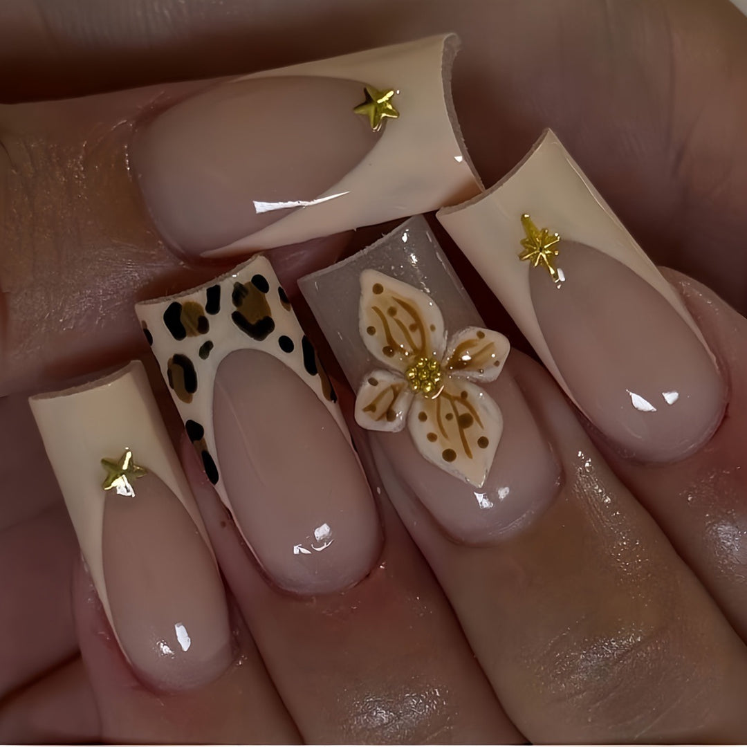 Decorative 3D Floral Press-On Nail Art Bowlift