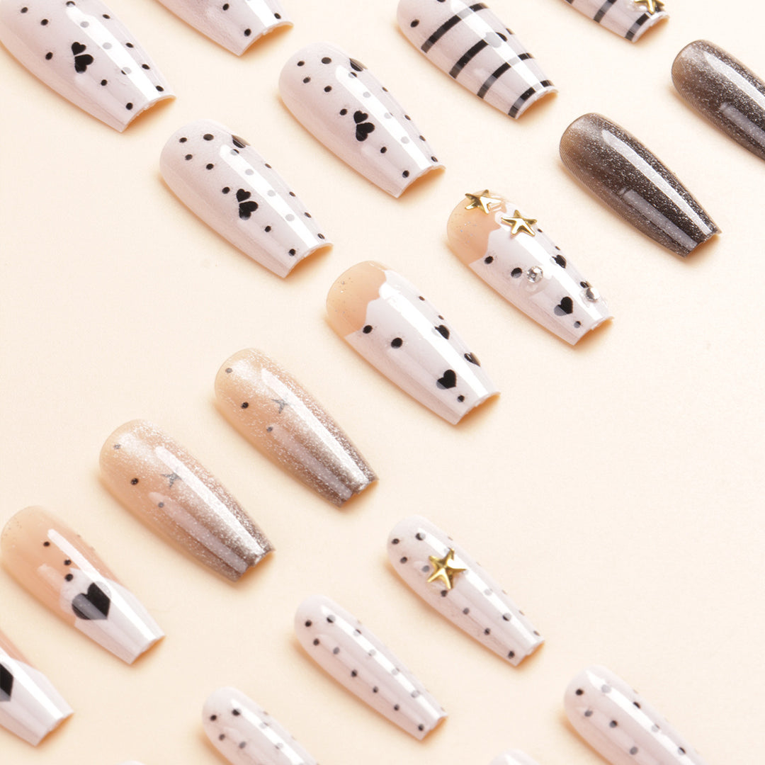 Rhinestone-Embellished Press-On Nail Set Bowlift