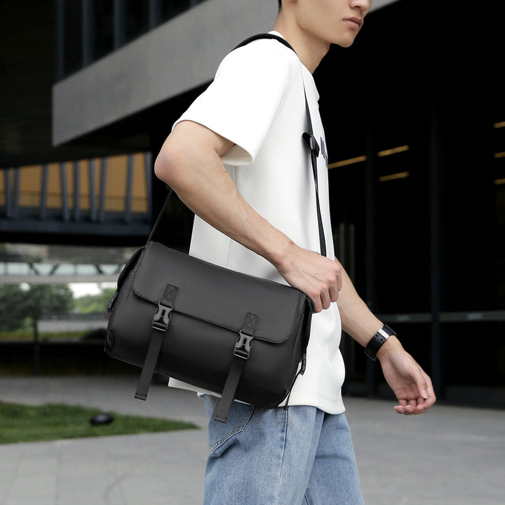 Modern Waterproof Messenger Bag Bowlift