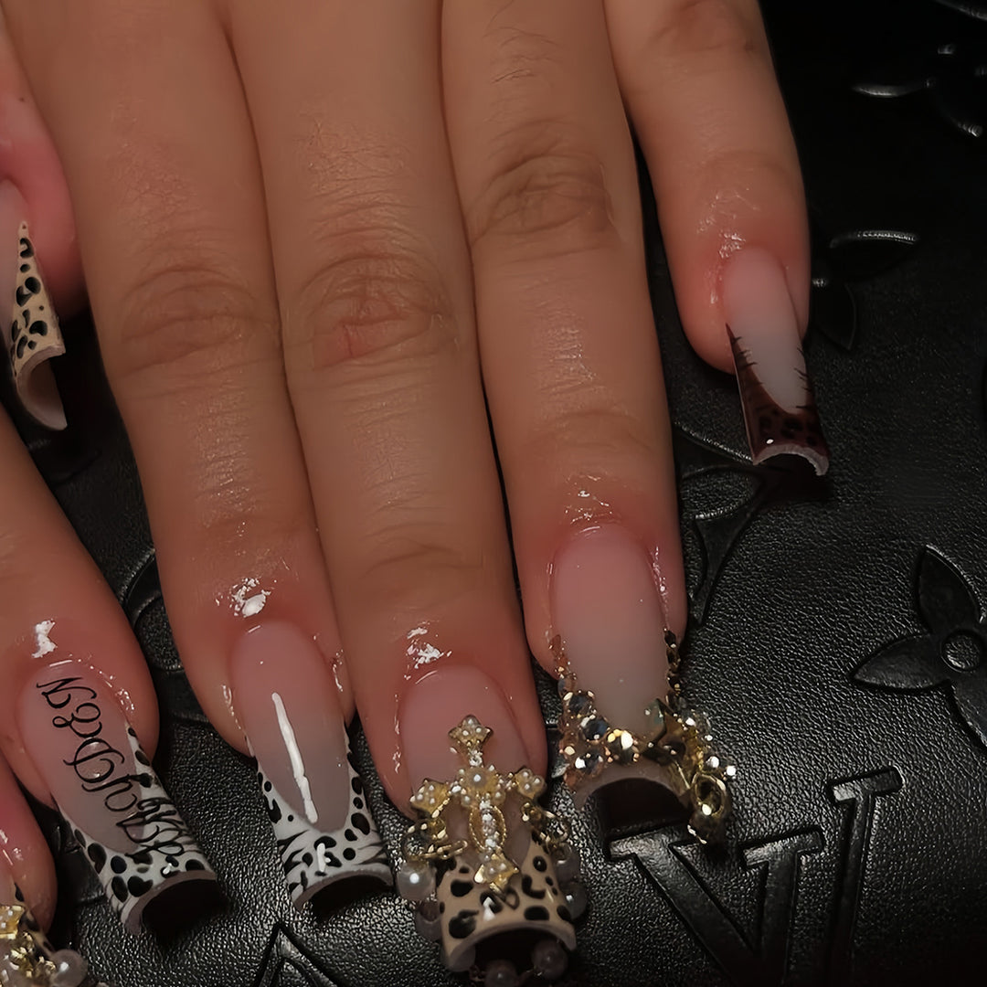 Artistic Luxury Nail Extensions Bowlift