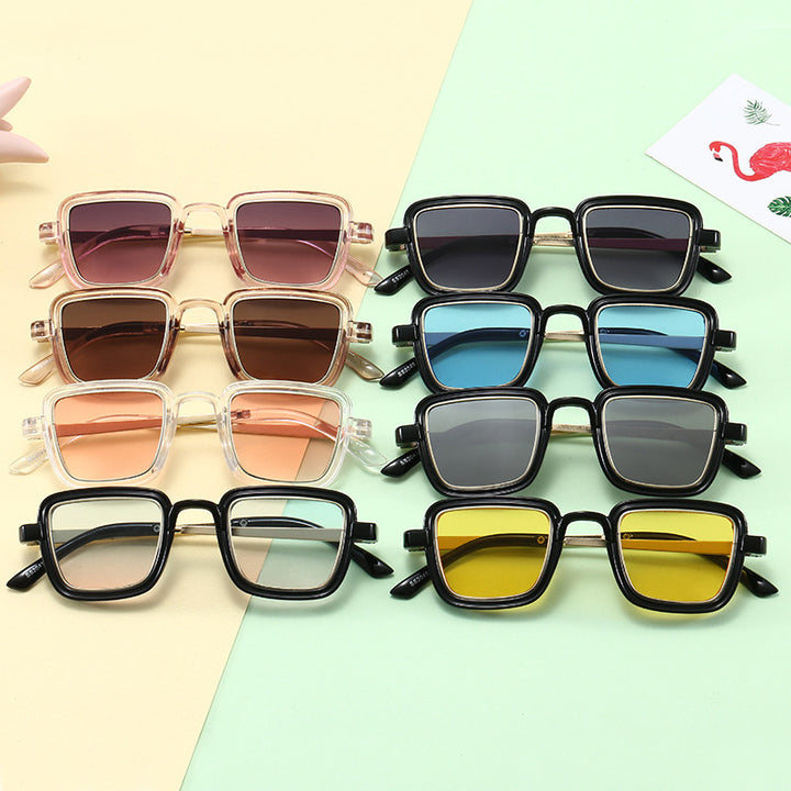 Women's square sunglasses with transparent frame and gold accents Bowlift