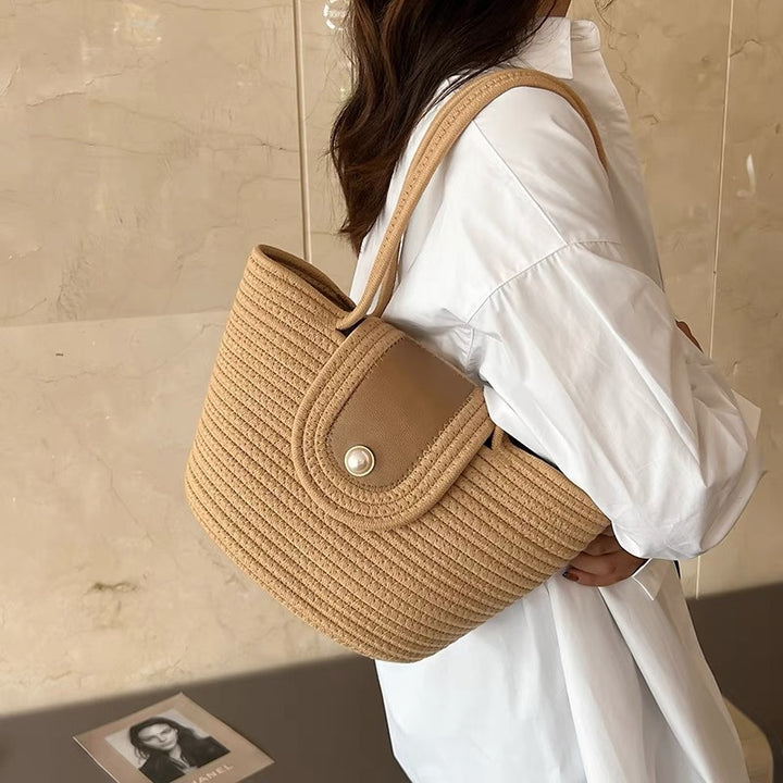 Fashionable handbag Bowlift
