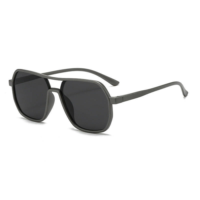 Women's trendy oversized sunglasses in modern design Bowlift